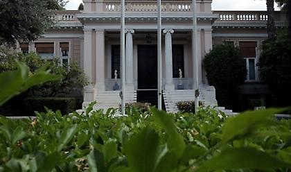 Έκτακτη διυπουργική σύσκεψη για τη Μόρια υπό τον πρωθυπουργό στο Μέγαρο Μαξίμου