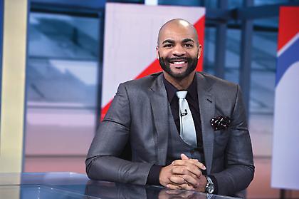 Μπούζερ: Πήρε το πτυχίο του 19 χρόνια μετά!