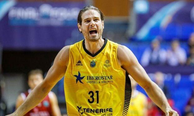 Ο Μπόγρης «ψηφίζει» Σόκρατες!