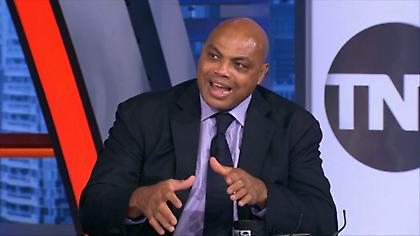 Μπάρκλεϊ: «Μακάρι να μείνει στους Μπακς ο Γιάννης»