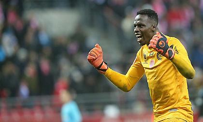 Αρχίζουν διαπραγματεύσεις Τσέλσι-Ρεν για Μεντί