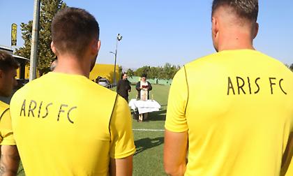 Η πρώτη αποστολή του Άρη – Μέσα και ο Μπουσέ