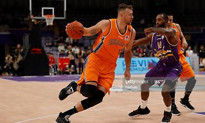 Μόνιμος κάτοικος Κίνας ο Μοτεγιούνας