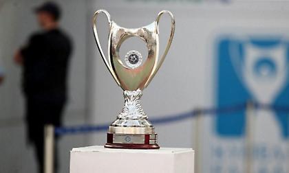 Πρεμιέρα στα πρωταθλήματα, τελικός στο Κύπελλο Ελλάδας