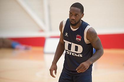 Αποδέσμευσε Κάρινγκτον η Μπασκόνια!