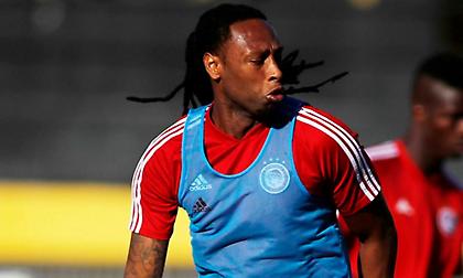 A Bola: «Προσωρινή διακοπή διαπραγματεύσεων του Ολυμπιακού με Μπενφίκα για Σεμέδο»