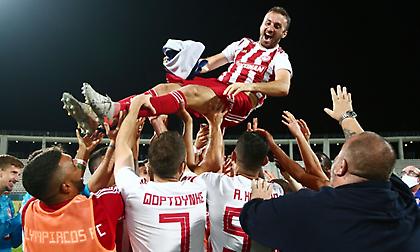 «Κρέμασε» τα παπούτσια του ο Τοροσίδης!