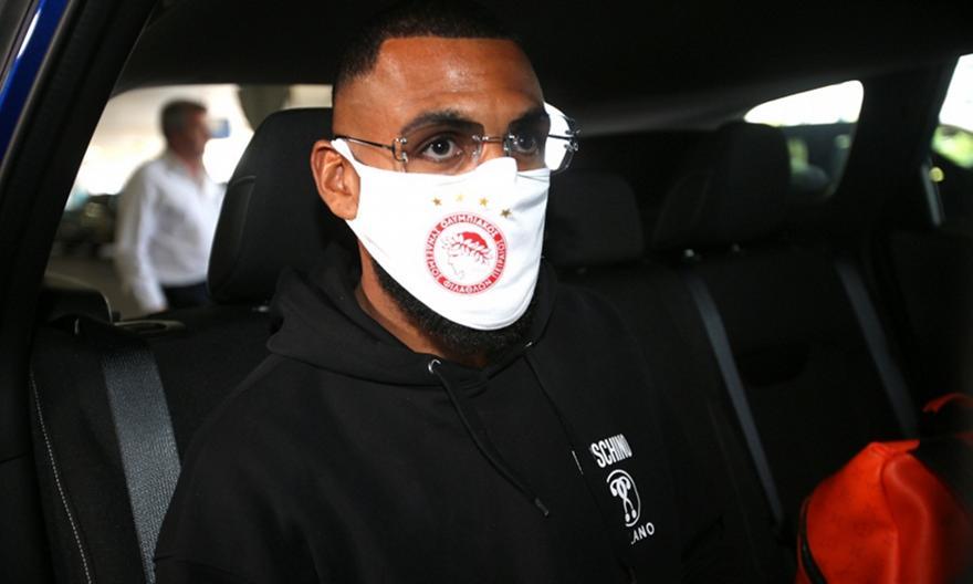 Το πανηγύρισε και ο Εμβιλά (pic)