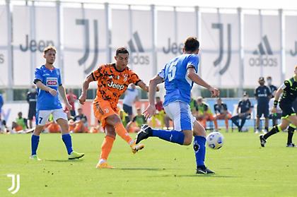 Με το δεξί του Κριστιάνο η Γιουβέντους στα φιλικά (video)