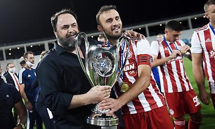 Μαρινάκης σε Τοροσίδη: «Αρχηγέ και φίλε σε ευχαριστούμε για όλα!» (pic)