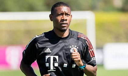 Χένες: «Ο Αλάμπα έχει ένα… αχόρταγο πιράνχα για σύμβουλο»