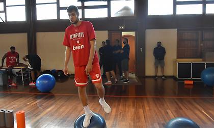 Βεζένκοβ: «Χαρούμενοι που επιστρέφουμε στο παρκέ»