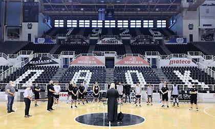 Αγιασμός για τον ΠΑΟΚ στην Πυλαία - Θεραπεία ο Κακλαμανάκης