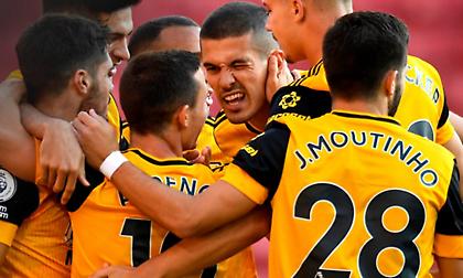 «Δάγκωσε» δις η Γουλβς