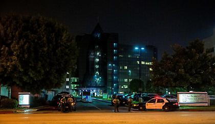Λος Άντζελες: Ανθρωποκυνηγητό για τη σύλληψη του δράστη που τραυμάτισε σοβαρά δύο αστυνομικούς