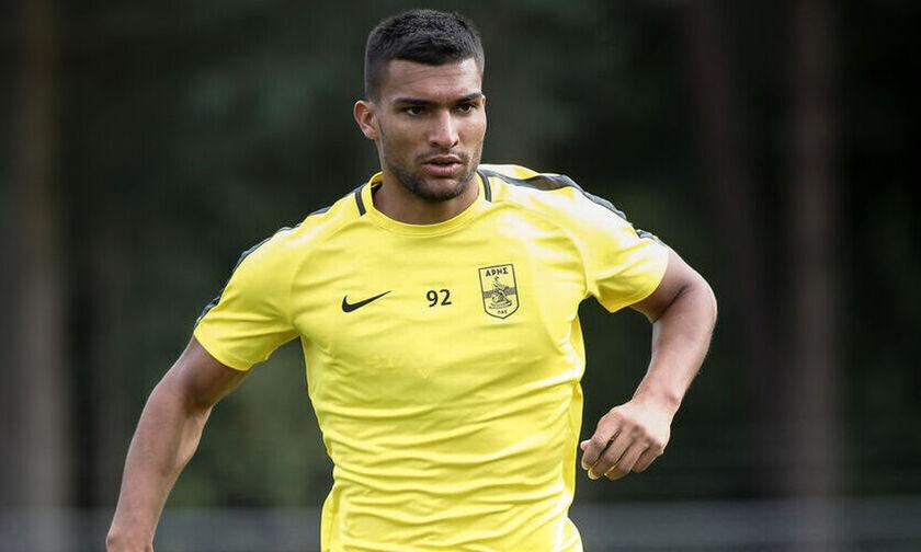 Σαββόπουλος: «Δεν επιβεβαιώνεται τίποτα για Ροζ και Ολυμπιακό»