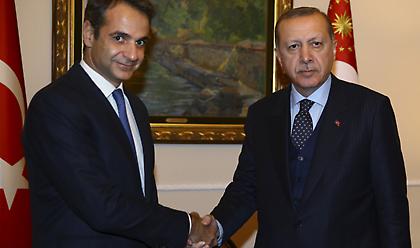 Ανοιχτό το ενδεχόμενο ακόμη και τηλεφωνικής επικοινωνίας Μητσοτάκη-Ερντογάν πριν την Σύνοδο Κορυφής