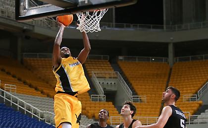 Δύσκολη νίκη με σούπερ Μορέιρα για την ΑΕΚ επί του ΠΑΟΚ