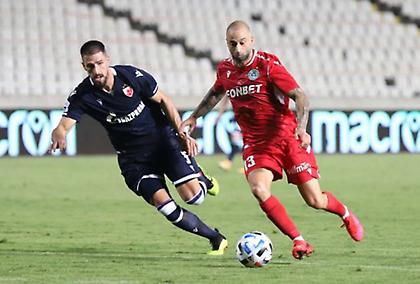 Παπουλής: «Πολύ δύσκολο, αλλά θα κυνηγήσουμε το όνειρο με Ολυμπιακό»