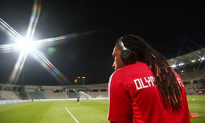 A Bola: «Δεύτερες σκέψεις για τον Σεμέδο κάνει η Μπενφίκα»