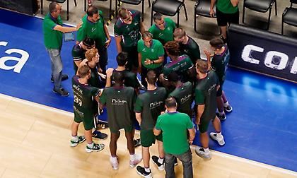 Αρνητικά τα τεστ στη Μάλαγα, ταξιδεύει στη Βαρκελώνη