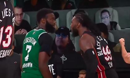 Ο μίνι… τσαμπουκάς Κράουντερ - Μπράουν (video)