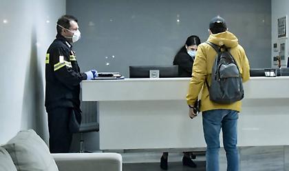 Κορωνοϊός: Τα νέα μέτρα για εργασία, σχολεία, καταστήματα, Δημόσιο και συναθροίσεις - Το ΦΕΚ