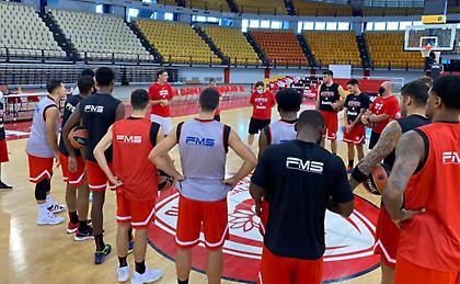 Συνεχίζει τη δουλειά στο ΣΕΦ ο Ολυμπιακός (pic)