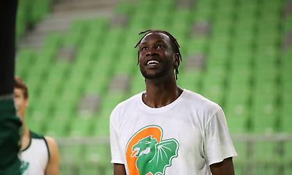 Ζημιά με Μαθιάνγκ στην αντίπαλο του Προμηθέα