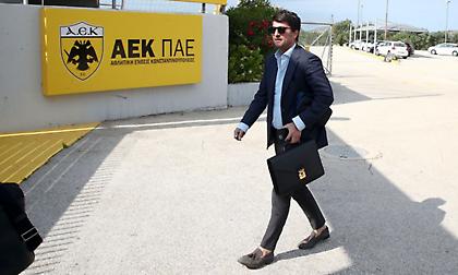 Κετσετζόγλου: «Εξετάζει αρκετές περιπτώσεις στόπερ ο Ίβιτς, αλλά…»