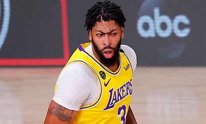 Τα καλύτερα του «μονόφρυδου» των Λέικερς!