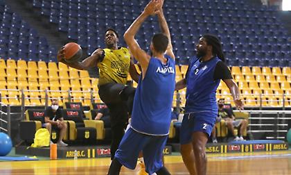 Νίκησε ξανά τη Λάρισα ο Άρης