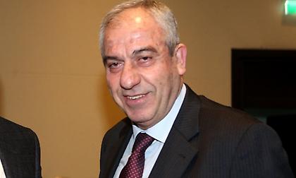 Βαρούχας στον ΣΠΟΡ FM: «Μας έχει μπερδέψει ο Κλάτενμπεργκ - Θέλει να δικαιολογήσει τα αδικαιολόγητα»