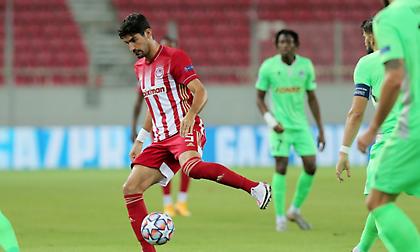 Μπουχαλάκης: «Πάλι για νίκη θα πηγαίναμε, περήφανος για το περιβραχιόνιο»