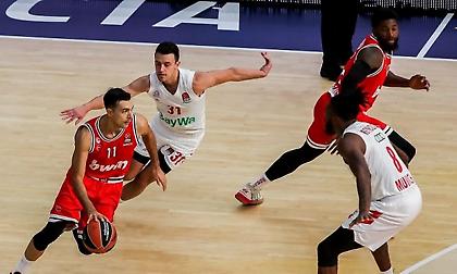 Ευρωλίγκα: «Σλούκας, ο… μαέστρος του Ολυμπιακού»