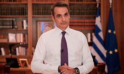 Μητσοτάκης: «Αυστηρή τήρηση των μέτρων και μάσκα - 100 νέα λεωφορεία σε κίνηση»