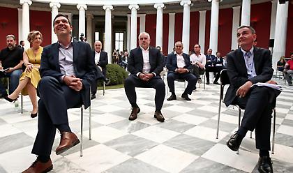 Μήνυμα Τσίπρα: Όχι σε άστοχες δηλώσεις – Προς πειθαρχικό όργανο για τις παραφωνίες
