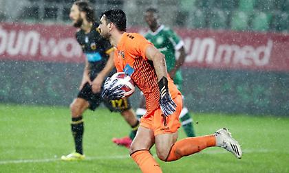 Έσωσε την ΑΕΚ (και) σε λάθος του Τσιγκρίνσκι ο Τσιντώτας! (video)