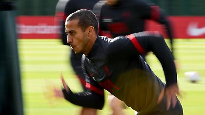 Οι χορευτικές κινήσεις του Τιάγκο στην προπόνηση (vids)