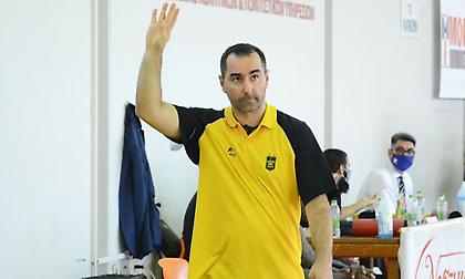 Καμπερίδης: «Έχουμε πολύ δρόμο μπροστά μας, η ομάδα είναι ανέτοιμη»