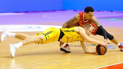 Η επική ανατροπή της Τενερίφης απέναντι στη Μούρθια (video)