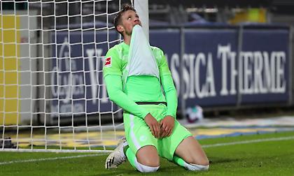 «Κόλλησε» πριν την ΑΕΚ η Βόλφσμπουργκ