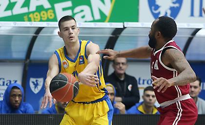 Προς Χ. Τρικούπη ο Γιάννης Αγραβάνης