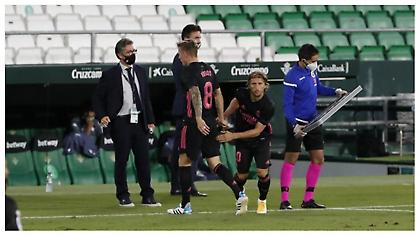 Νοκ άουτ για δύο εβδομάδες ο Κρόος