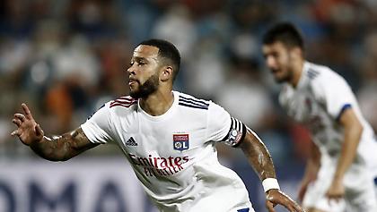 Επιμένει για Ντεπάι η Μπαρτσελόνα