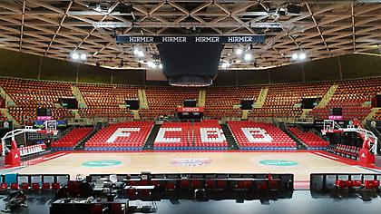 Κεκλεισμένων των θυρών το Μπάγερν Μονάχου-Αρμάνι Μιλάνο