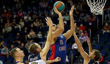 Χωρίς Μιλουτίνοφ και Στρέλνιεκς στην πρεμιέρα η ΤΣΣΚΑ!