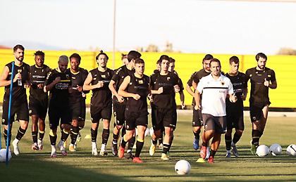 Κετσετζόγλου: «Έτσι θα παίξει η ΑΕΚ με Βόλφσμπουργκ – Πιθανόν στον πάγκο ο Λιβάγια»