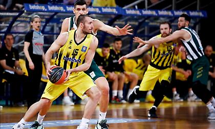 Μπήκε ξανά στον Άρη ο Σλαφτσάκης