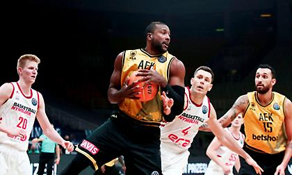 Τα στιγμιότυπα του Νίμπουρκ-ΑΕΚ (video)